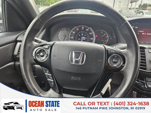 Used 2017 Honda Accord Sport image 18