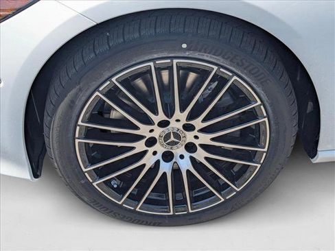 New 2025 Mercedes-Benz C 300 Sedan image 9