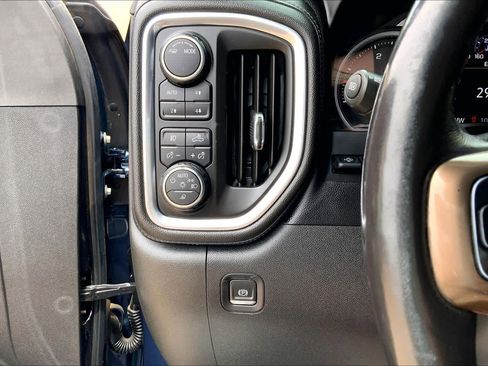 Used 2020 Chevrolet Silverado 2500 High Country w/ Z71 Off-Road Package AWD/4WD image 36
