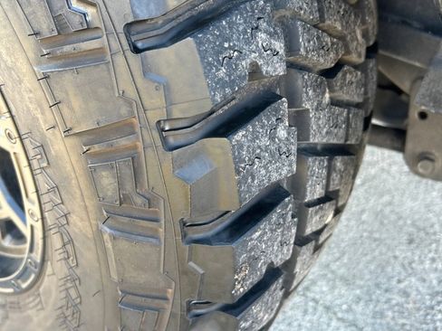 Used 2012 Jeep Wrangler Sport image 9