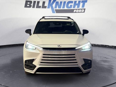 Used 2024 Lexus TX 500h AWD image 8