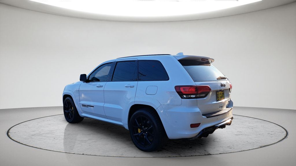 Used 2018 Jeep Grand Cherokee Trackhawk AWD/4WD image 5