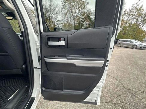 Used 2020 Toyota Tundra SR5 image 27