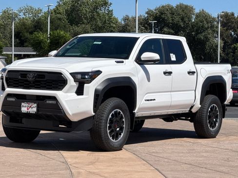 New 2026 Toyota Tacoma TRD Off-Road AWD/4WD image 8