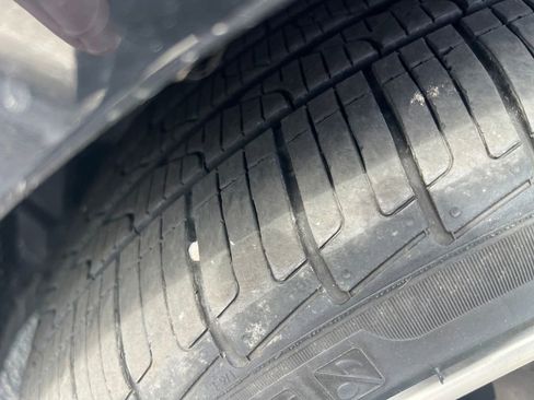 Used 2024 BMW 440i xDrive Convertible w/ Premium Package image 21