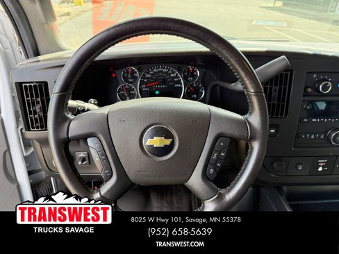 Used 2021 Chevrolet Express 2500 w/ Driver Convenience Package RWD image 10