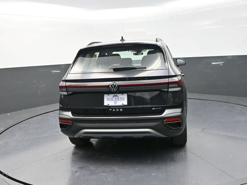 New 2026 Volkswagen Taos S image 7