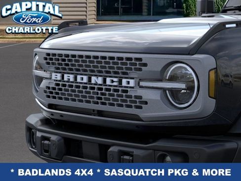 New 2025 Ford Bronco Badlands w/ Sasquatch Package image 20