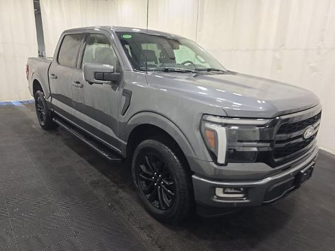 Used 2024 Ford F150 Lariat AWD/4WD image 3