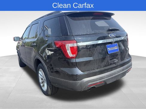 Used 2017 Ford Explorer FWD image 3