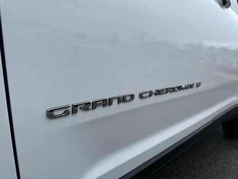 Used 2023 Jeep Grand Cherokee L Limited image 14