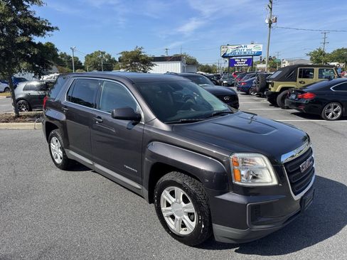 Used 2016 GMC Terrain SLE FWD image 3