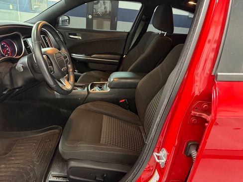 Used 2018 Dodge Charger SXT Plus w/ Beats Audio Group RWD image 15