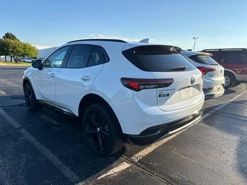 Used 2021 Buick Envision Essence w/ Technology Package I AWD/4WD image 5