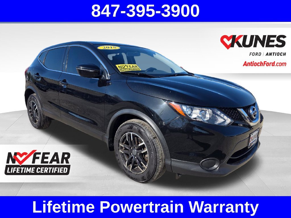 Used 2018 Nissan Rogue Sport FWD image 1