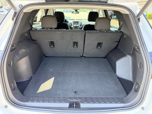 Used 2024 Chevrolet Equinox LT AWD/4WD image 21