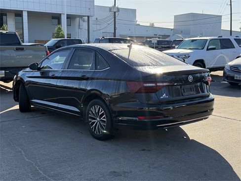 Used 2020 Volkswagen Jetta SE image 7