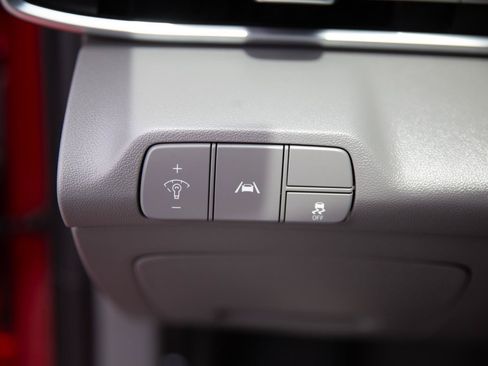 Used 2023 Hyundai Elantra SEL FWD image 19