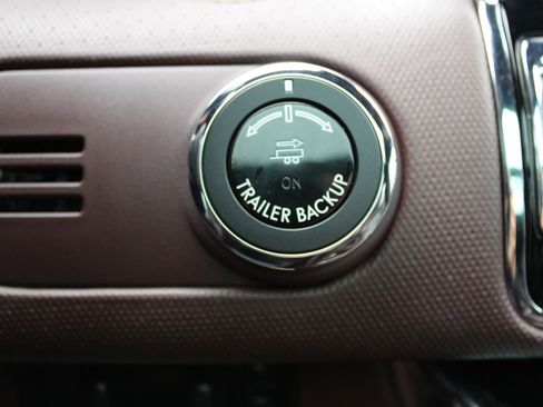 Used 2018 Lincoln Navigator L Black Label w/ Cargo Package image 33