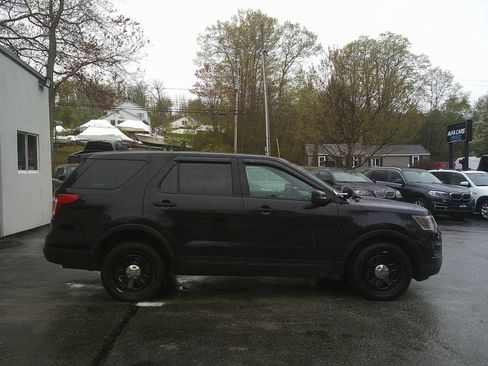 Used 2017 Ford Explorer 4WD Police Interceptor image 4
