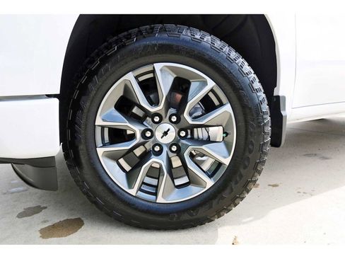 Used 2024 Chevrolet Silverado 1500 RST w/ LPO, Dark Essentials Package AWD/4WD image 28