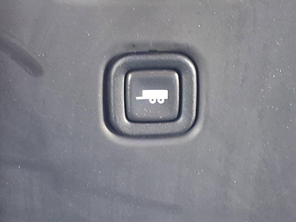 New 2025 Chevrolet Express 3500 w/ Power Convenience Package RWD image 12