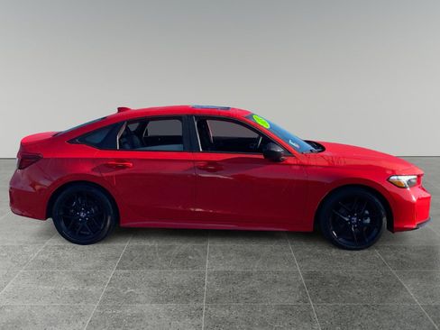 Used 2025 Honda Civic Sport Touring image 6