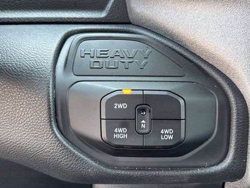 Used 2025 RAM 2500 Tradesman AWD/4WD image 10