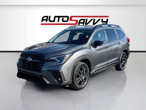 Used 2024 Subaru Ascent Onyx Edition Limited image 3