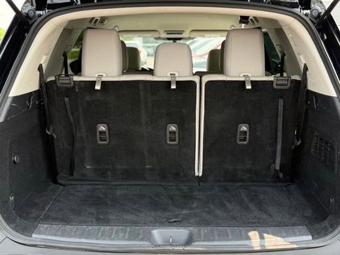 Used 2022 Nissan Pathfinder SV image 20