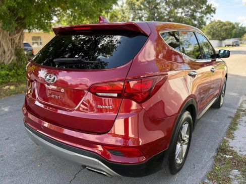 Used 2017 Hyundai Santa Fe Sport FWD image 8