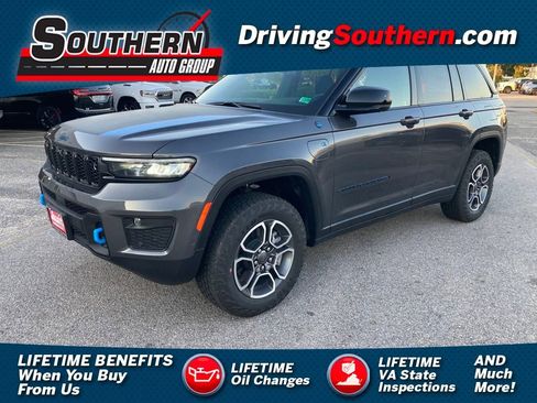 New 2024 Jeep Grand Cherokee Trailhawk w/ Advanced Protech Group II AWD/4WD image 1