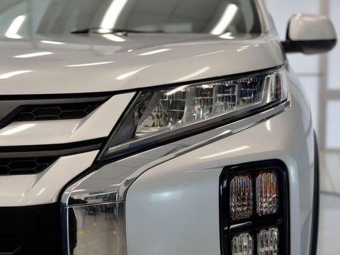 Used 2021 Mitsubishi Outlander Sport ES image 11