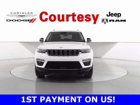 Certified 2023 Jeep Grand Cherokee Limited image 10