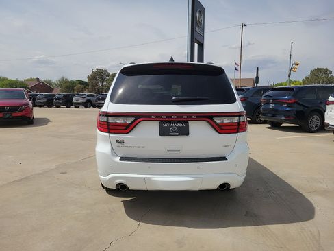 Used 2024 Dodge Durango GT RWD image 6