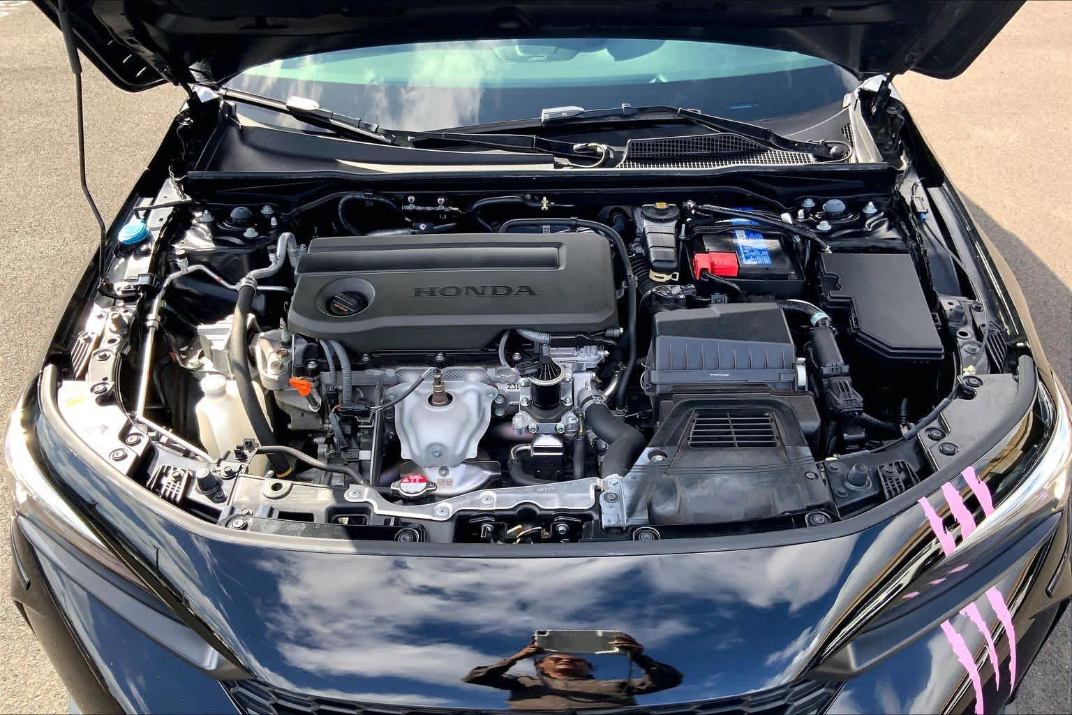 Used 2025 Honda Civic Sport image 9