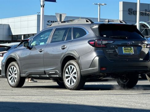 New 2025 Subaru Outback Premium image 6