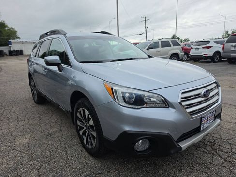 Used 2016 Subaru Outback 3.6R Limited AWD/4WD image 5