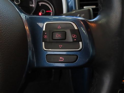 Used 2019 Volkswagen Beetle 2.0T SE image 15