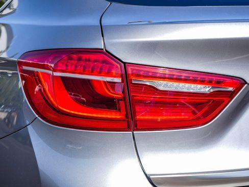 Used 2019 BMW X6 xDrive35i AWD/4WD image 11