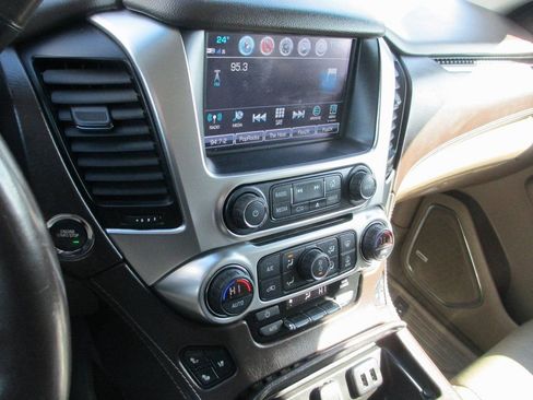 Used 2020 Chevrolet Tahoe Premier image 30