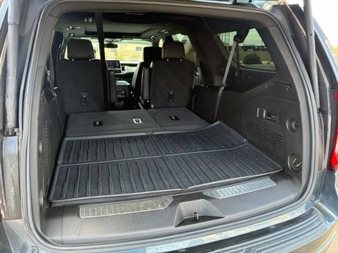 Used 2021 GMC Yukon XL AT4 w/ AT4 Premium Package AWD/4WD image 21
