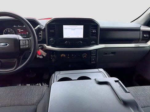 Used 2022 Ford F150 XLT w/ Trailer Tow Package image 18