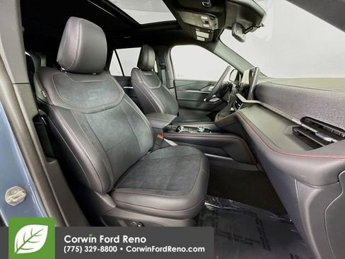New 2025 Ford Explorer ST w/ Sun And Sound Package image 33