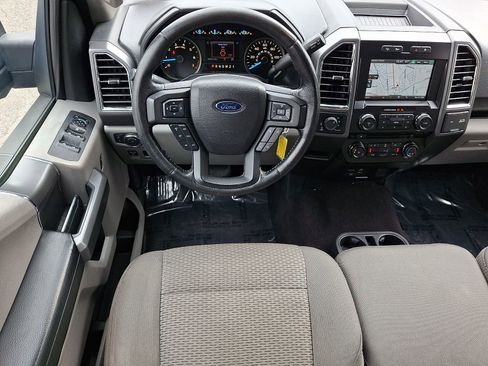 Used 2015 Ford F150 XLT w/ Equipment Group 302A Luxury image 12