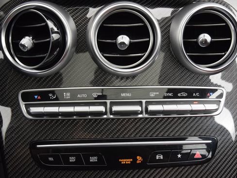 Used 2023 Mercedes-Benz GLC 43 AMG 4MATIC Coupe image 35