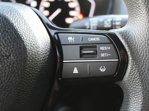 Used 2023 Honda Civic LX image 17