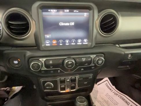 Used 2023 Jeep Wrangler Unlimited w/ 8.4" Radio Group AWD/4WD image 29