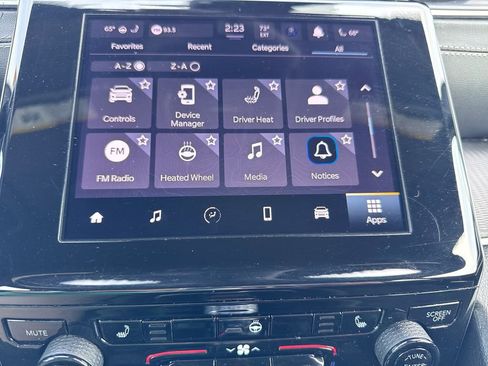 Certified 2023 Jeep Grand Cherokee L Laredo image 31