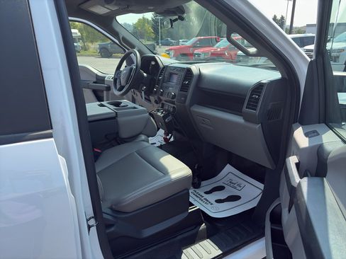 Used 2022 Ford F250 XL w/ Power Equipment Group AWD/4WD image 24